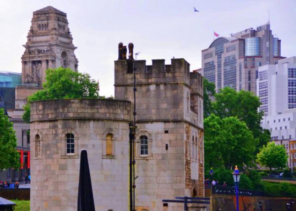 2016-06-23_Trinity Hill Memorial & Devereux Tower ��ɽ�������¸�����0001.JPG