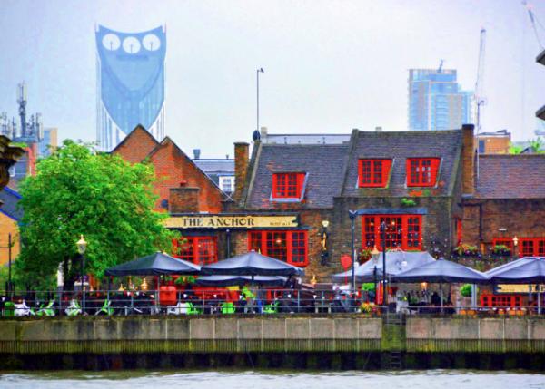 2016-06-23_Strata SE1 the Razor & Anchor Bankside �ز�SE1���굶�밶����ê�ư�0001.JPG