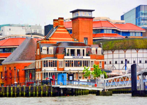 2016-06-23_Shakespeare's Globe ɯʿ���ǻ���糡0001.JPG