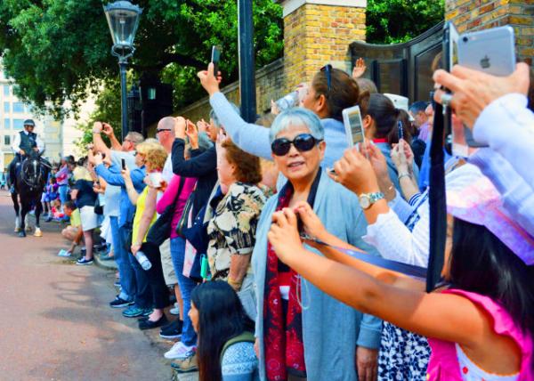 2016-06-24_Changing of the Guard-60001.JPG