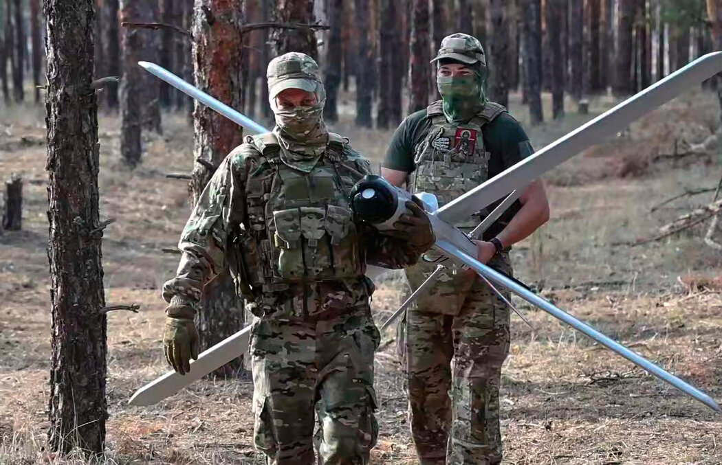 ����˹ʿ�����ڿ���ĳδ�����ص����һ�ܡ���Ҷ�������˻���������Ƭ��ȡ�Զ���˹���������Ŵ�8�·�������Ƶ��