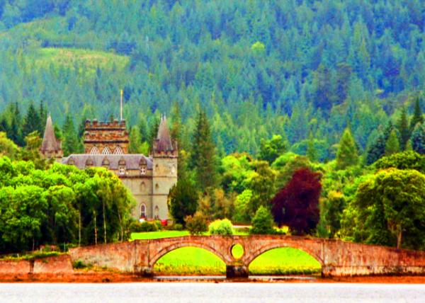 2016-07-12_Inveraray Castle & Aray Bridge  �����׳Ǳ��밢����0001.JPG