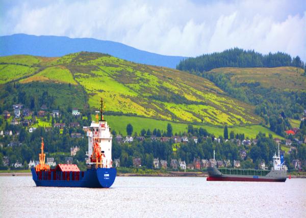 2016-07-12_Cargo over River Clyde �����º��ϵĻ���-20001.JPG