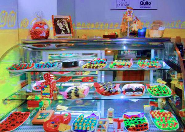 03-29-13_ Bakery on Calle La Ronda ���00010001.JPG