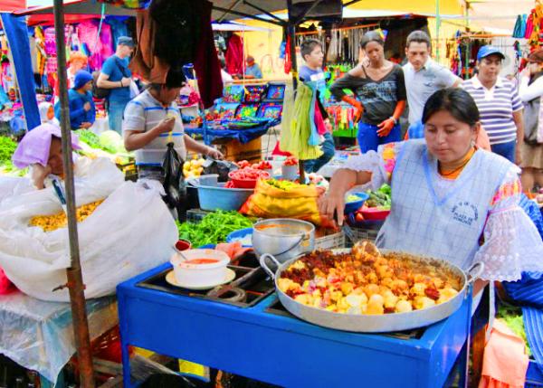 03-30-13_ Otavalo Market_Locro de Papa ���������ӻ�0001.JPG