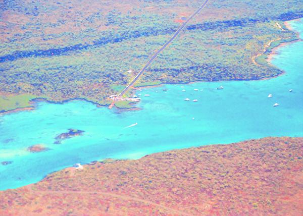 03-31-13_ Baltra Island �Ͷ�������-10001.jpg