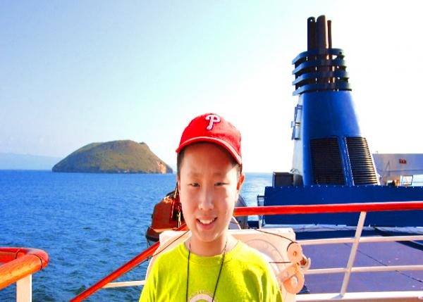 03-31-13_ Daphne Major Served as an Ideal Site for Evolution Research as the Finches w Few Predators or Competitors.JPG