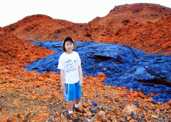 04-03-13_ Black Lava Flow on Red Volcanic Ash.JPG