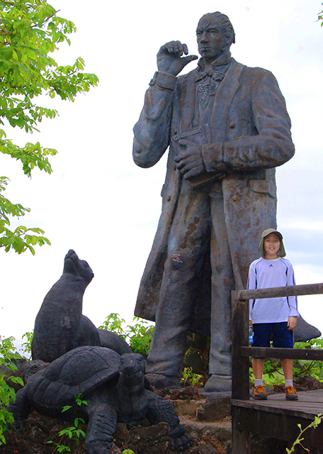04-05-13_ Darwin Sculpture ����ĵ���-0001.JPG