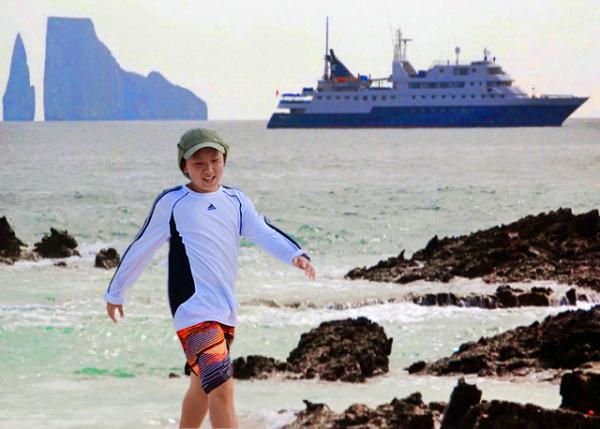 04-05-13_ Kicker Rock Silhouette ˯ʨ�Ҽ�Ӱ-0001.JPG