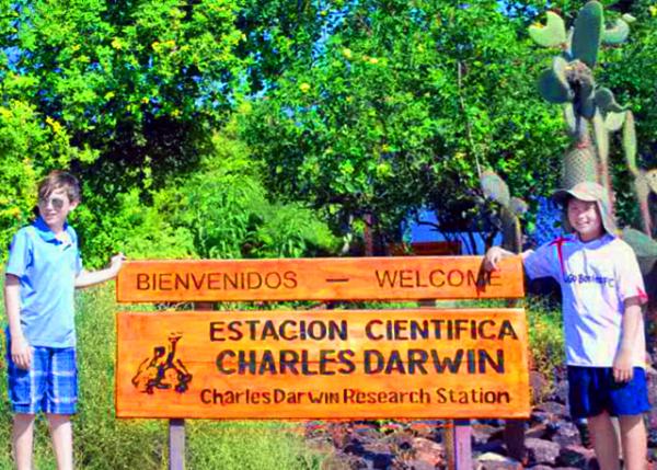 04-06-13_ Charles Darwin Research Station ���˹��������о�վ00010001.JPG