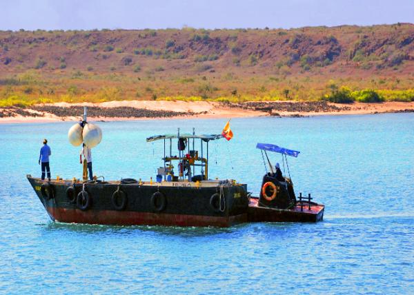 04-07-13_ Small Tanker.jpg