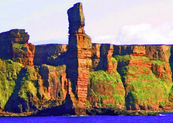 2016-07-13_ 449-foot (137m) Old Man of Hoy 449Ӣ��137�׸ߵĻ�������0001.JPG