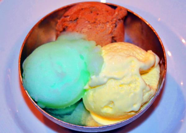 2016-07-14_Food_Ice Cream of Caffe Latte_ Orange Pineapple_ Vodka Lime Sorbet ��ɫ�����衤����ĭ���ȳ��Ӳ��ܷ��ؼ���ȱ���0001.JPG