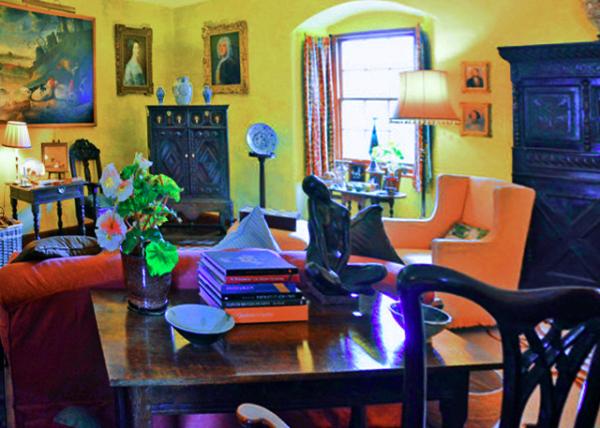 2016-07-15_Cawdor Castle_Living Rm ����0001.JPG