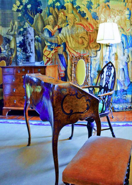 2016-07-15_Cawdor Castle_Tapestry Bedroom-30001.JPG