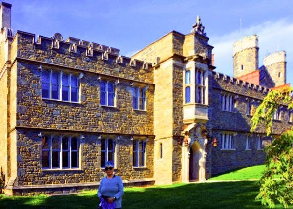 2021-10-14_Rhys Carpenter Library0001.JPG