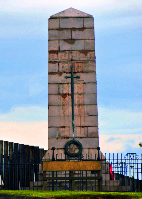 2016-07-15_Invergordon War Memorial ս�����0001.JPG