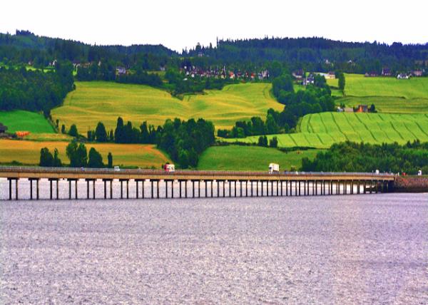 2016-07-15_Invergordon_Cromarty Bridge-100001.JPG
