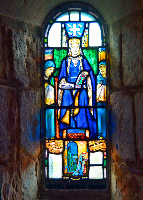 2016-07-16_Edinburgh Castle_St Margaret Depicted in a Stained Glass Window in the Chapel ��������ʥ������صĻ���0001.JPG