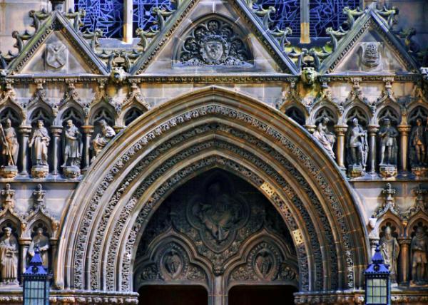 2016-07-16_St. Giles' Cathedral_Victorian West Doorway ά������ʱ��������-10001.JPG