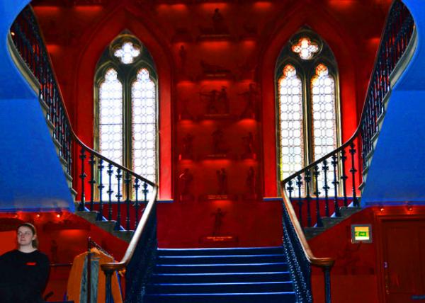 2016-07-16_The Hub inside0001.JPG