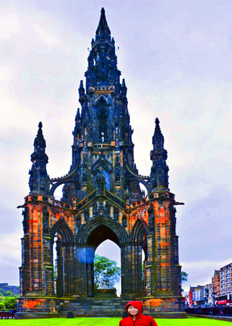 2016-07-16_29_Scott Monument Dedicated to Sir Walter Scott-10001.JPG