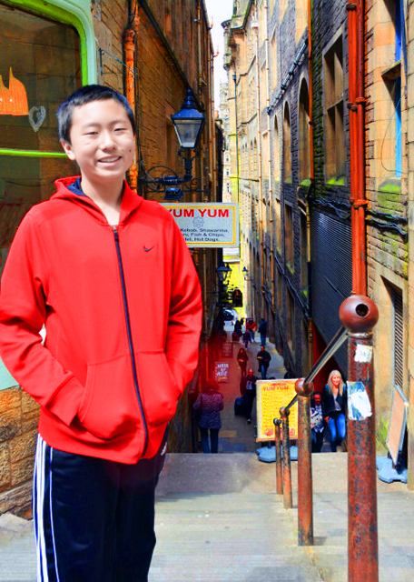 2016-07-16_39_Street_Old Fishmarket Close w The Hangman's Home & Ghostly Annie's Rm��������0001.JPG