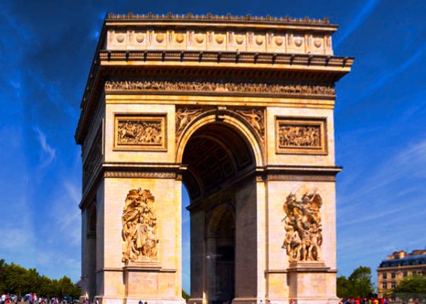 2016-07-18_Arc de Triomphe from the Champs-Élys��es-10001.jpg