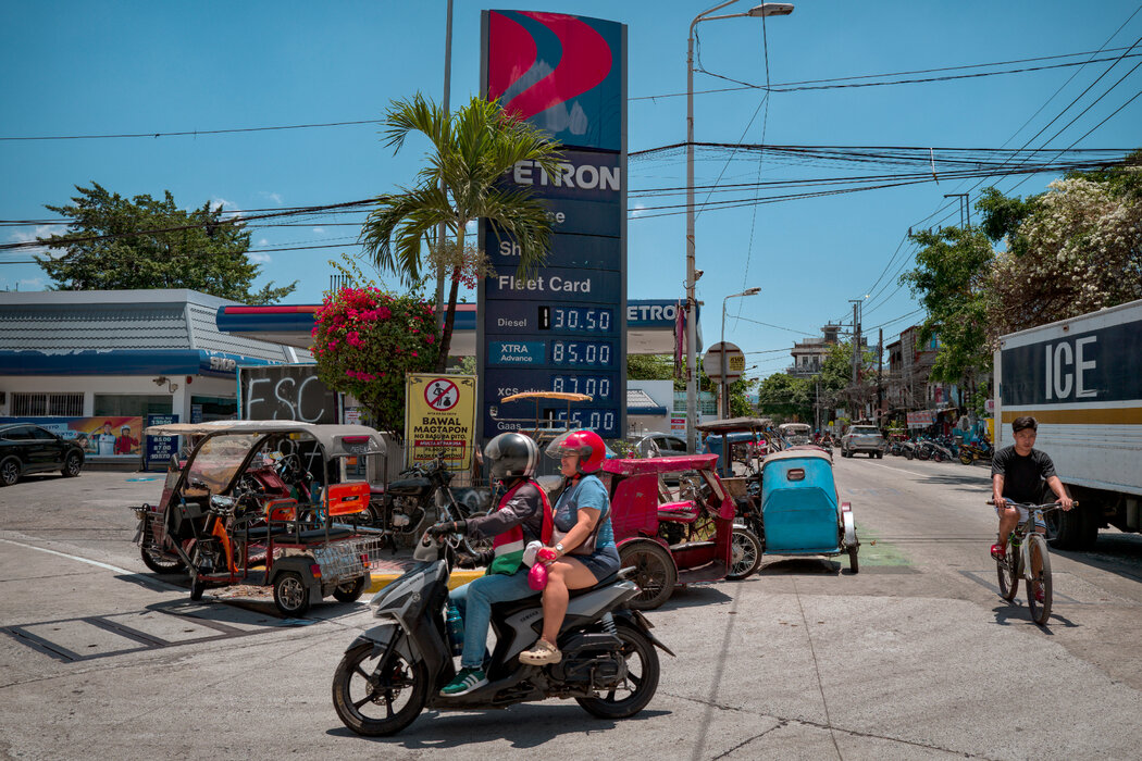 ����4�·��ͼ����ǣ�������һ�Ҽ���վ����ֽ�޸��˼۸��ơ�