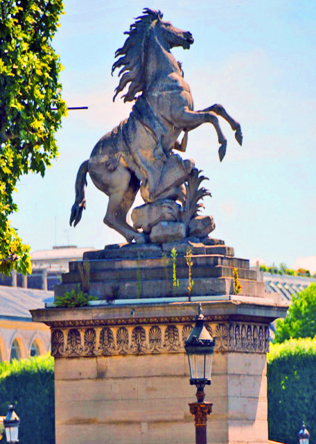 2016-07-18_Statue of A Rearing Horse ������������0001.JPG
