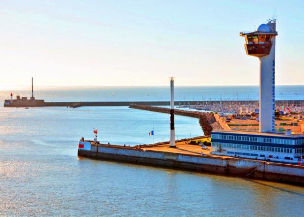 2016-07-18_Le Havre_Port Control Tower �ۿ�ָ����0001.JPG