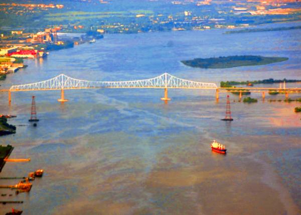 2015-07-06_Walt Whitman Bridge over Delaware River-20001.JPG