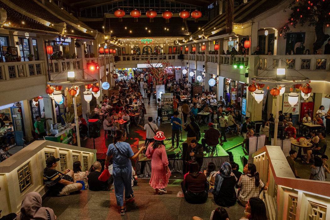 �żӴ����˽ָ������г�����ʳ�㳡��