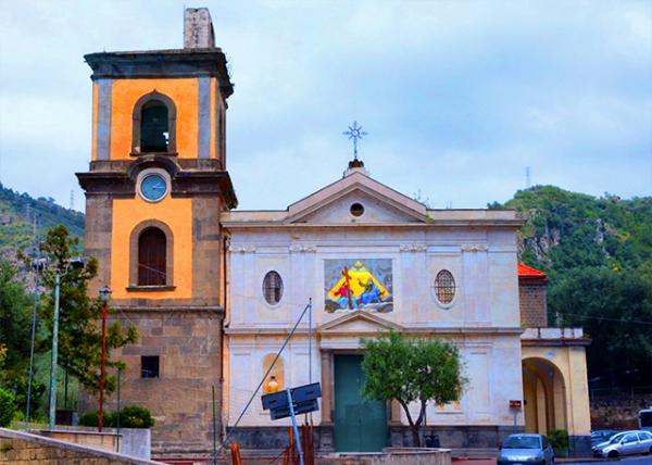2015-06-14_Parrocchia SS. Trinit��.jpg