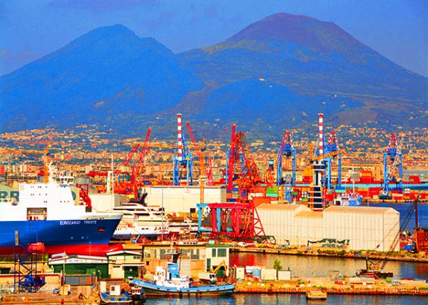 2015-07-03_Mt Vesuvius Viewed from Port of Naples ���ǲ���˹��Զ��ά������ɽ0001.jpg