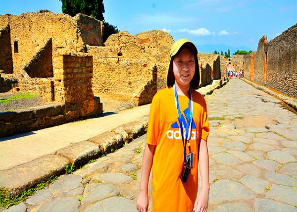 2015-06-14_Via dell'Abbondanza.jpg