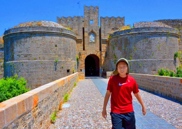 2015-06-17_Amboise Gate of 7C Byzantine Citadel �����Ͱ�ռͥ�Ǳ���������0001.JPG
