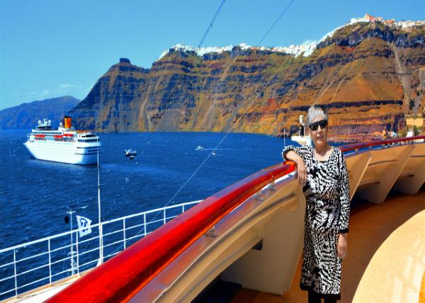 2015-06-19_Caldera @ Firostefani-20001.jpg