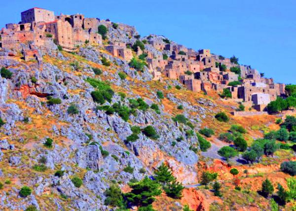 2015-06-22_Anavatos Village Abandoned since the Massacre of Chios in 1822 & the Earthquake of 1881 �ƻ��硤��1822��ϣ����˹����ɱ��1881�����������������-10001.JPG