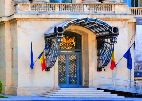 2015-06-24_National Museum of Art of Romania-20001.JPG