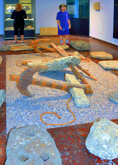 2015-06-25_Archaeological Museum Covering 6 Distinct Cultures in Eneolithic, Thracian, Ancient Greek, Roman, Byzantine, & Bulgarian ���Ų����-10001.JPG