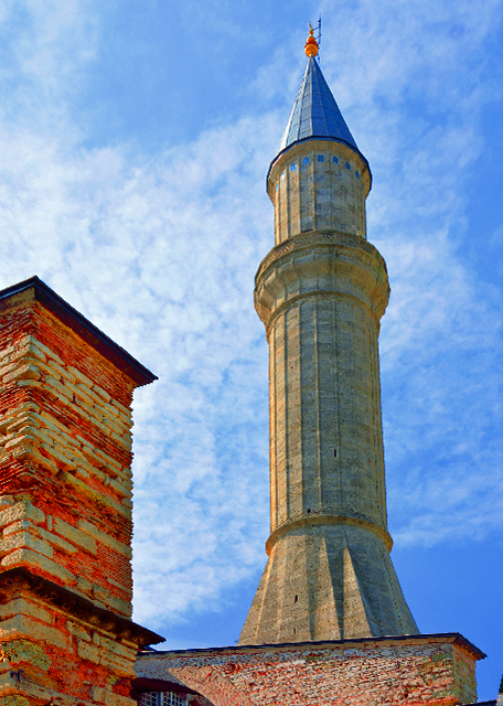2015-06-27_Minaret Added Later by Selim II.jpg