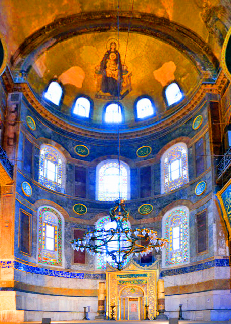 2015-06-27_Haga Sophia_Mihrab Located in the Apse where the Altar used to stand_ Pointing towards Mecca λ�ں���泯��ӵı���-10001.JPG