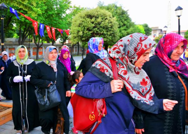 2015-06-27_Turkish Women �����举Ů0001.JPG