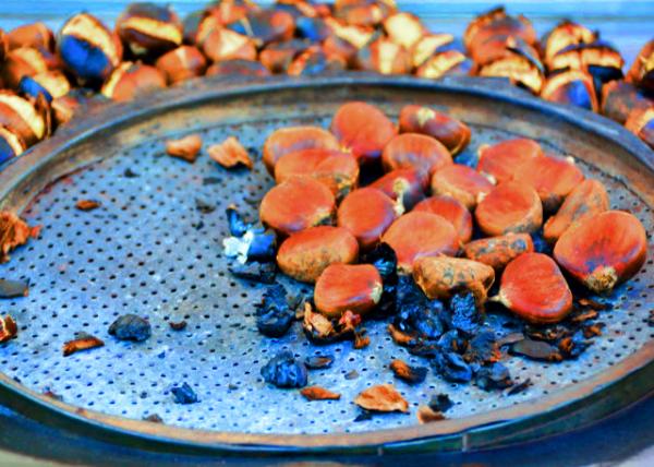 2015-06-26_Street Vendor_Roasted Chestnuts ������0001.JPG