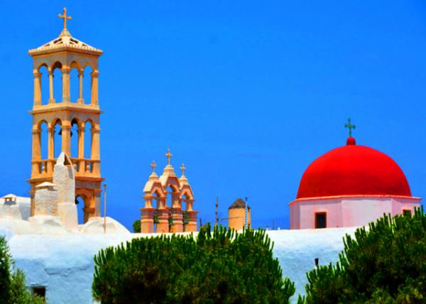 2015-06-29_Ano Mera_Monastery of Panagia Tourliani in Byzantine Pattern w Conglomeration of Whitewashed Chapels Resembled by a Frosted Wedding Cake ��ռͥʽ��0001.JPG