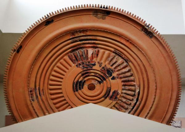 2018-07-15_Terracotta Discoid Acroterion from Heraion ��������������״ɽǽ����-10001.JPG