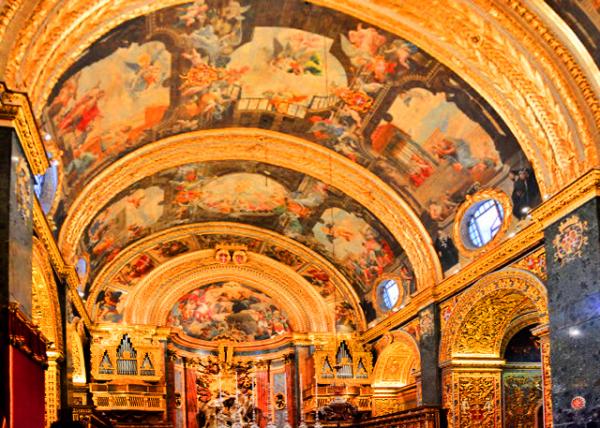 2015-07-01_Valletta_St Johns Co Cathedral_Chapel of the Langue of Aragon w Alterpiece of Saint George on Horseback����������á�ʥ̳�������ϵ�ʥ���Ρ�-60001.JPG