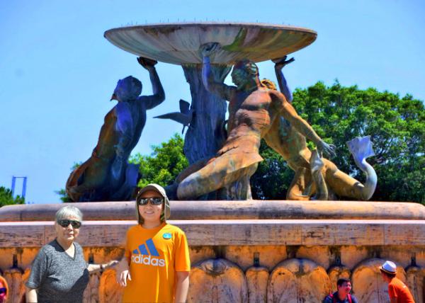 2015-07-01_Valletta_Triton Fountain in City Gate Square ������Ȫ-10001.jpg